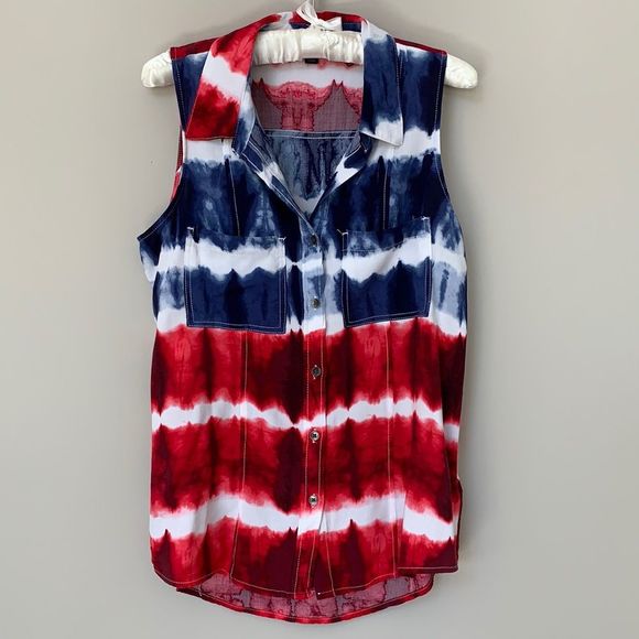 Rock & Republic Tops - Rock & Republic sleeveless blouse red white blue tie dye button front pockets